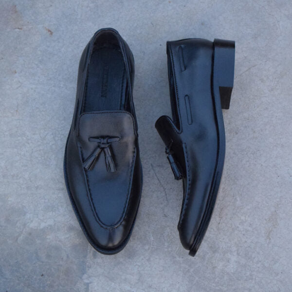 Albert Black – Premium Tassel Loafer