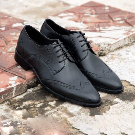 Wingtip Oxford Shoes – Black Derby