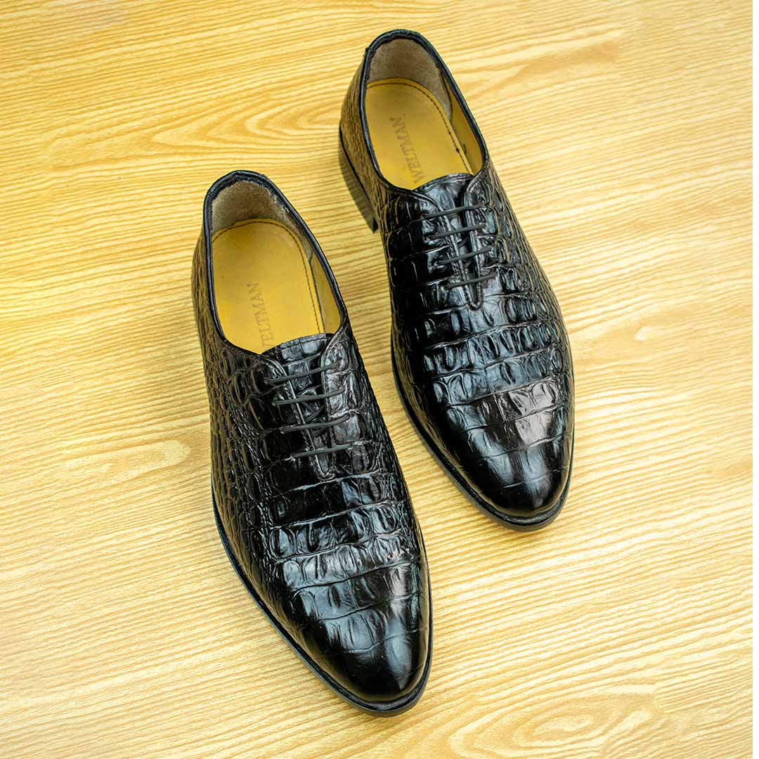 black crocodile wholecut